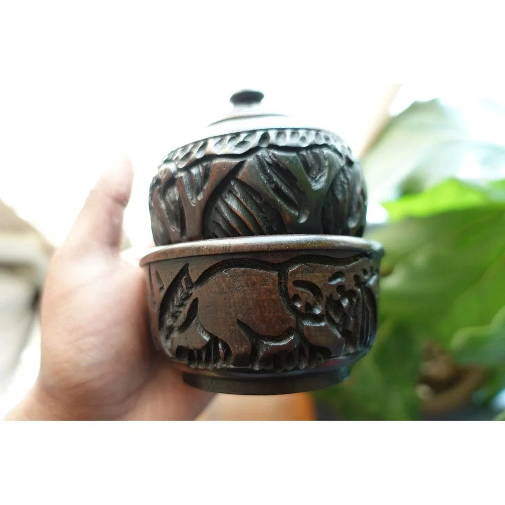 Hand Turned Round EBONY wood trinket boxes set of 2 carved‎ folk-art animals